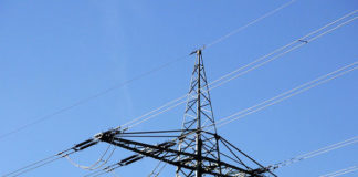 Bezpieczeństwo pracowników przy naprawach linii energetycznych – jak je zapewnić?