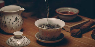 Urocza i finezyjna: idealna porcelana dla pensjonatów i restauracji