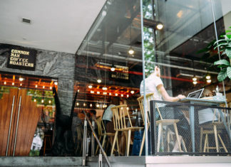 Aranżacja kawiarni i restauracji - jak stworzyć funkcjonalne i przyjemne wnętrze?