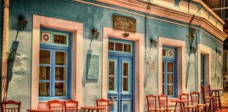 Co zalicza się do obiektów małej architektury?