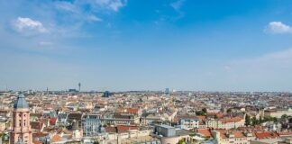 Czy obiekt małej architektury to budowla?