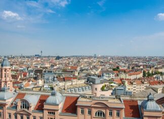 Czy obiekt małej architektury to budowla?