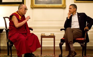 Jak się odmienia imię Aga? Jak się odmienia imię Aga?