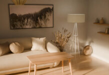 Stoliki kawowe surowe drewno